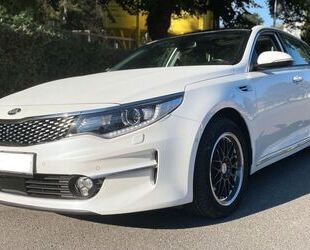 Kia Kia Optima 1.7 CRDi DCT Spirit Standheizung DAB+ S Gebrauchtwagen