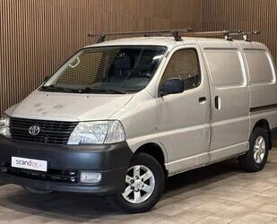 Toyota Toyota Hiace 2.5 D-4D 4WD Gebrauchtwagen