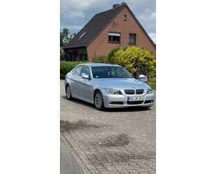 BMW BMW 325i - Gebrauchtwagen