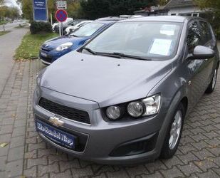 Chevrolet Chevrolet Aveo Schrägheck LT+ AHK/Klima/Allwetter Gebrauchtwagen