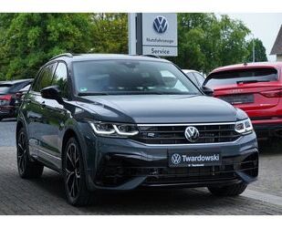 VW Volkswagen Tiguan R Black Style AKRA ACC PANO AHK Gebrauchtwagen