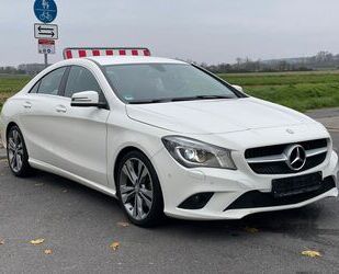 Mercedes-Benz Mercedes-Benz CLA 200 Automatik Xenon Leder Navi K Gebrauchtwagen