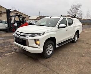 Mitsubishi Mitsubishi L200 Basis Club Cab 4WD LKW Gebrauchtwagen