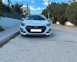 Hyundai Hyundai i30 1.6 CRDI 94kW Design Design Gebrauchtwagen