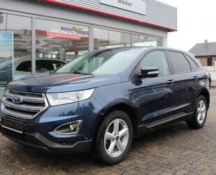 Ford Ford Edge Trend 4x4 8 fach bereift ! 1. Hand Gebrauchtwagen