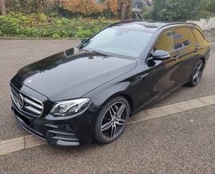 Mercedes-Benz Mercedes-Benz E 220 d T Autom. -2xAMG,AHK,360,HUD, Gebrauchtwagen