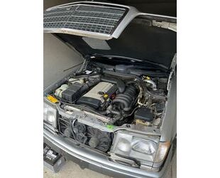 Mercedes-Benz Mercedes-Benz W124 E320 Cabrio //Oldtimer Oldtimer