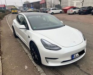 Tesla Tesla Model 3 Allradantrieb mit Dualmotor Performa Gebrauchtwagen