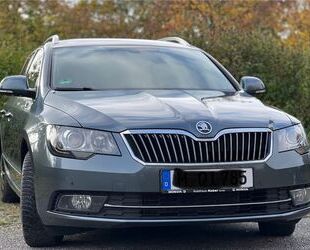 Skoda Skoda Superb 2.0 TSI DSG Elegance Combi Elegance Gebrauchtwagen