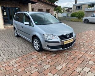 VW Volkswagen Touran Conceptline+Navi+Ahk+Top Zustand Gebrauchtwagen