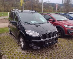 Ford Ford Tourneo Courier Titanium Gebrauchtwagen