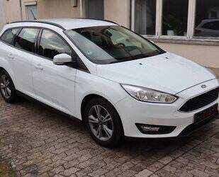 Ford Ford Focus Turnier Business KLIMA NAVI TEMPOMAT SH Gebrauchtwagen