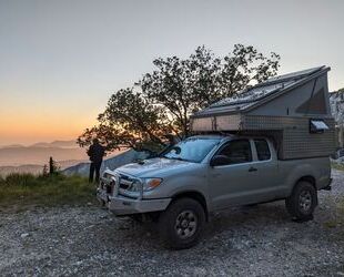 Toyota Toyota Hilux Exkab Offroad Camper Weltreisemobil Gebrauchtwagen