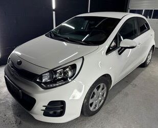 Kia Kia Rio 1.4 Spirit *1. Hand* *TÜV* 43Tkm Gebrauchtwagen