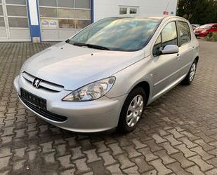 Peugeot Peugeot 307 1,6 Benzin 80kw TUV 03/2025 Gebrauchtwagen