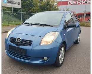 Toyota Toyota Yaris 1,3-l-VVT-i Cool Cool Gebrauchtwagen