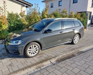 VW Volkswagen Golf 2.0 TDI SCR DSG Comfortline Varian Gebrauchtwagen