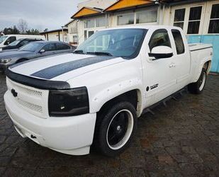 Chevrolet Chevrolet Silverado 1500 Texas Edit. Benzin/Gas AH Gebrauchtwagen