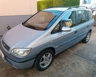 Opel Opel Zafira A 1.8 16V Elegance generalüberholt Gebrauchtwagen