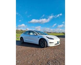 Tesla Tesla Model 3 Standard Range Gebrauchtwagen