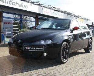 Alfa Romeo Alfa Romeo 147 1,6 TS 16 V Gebrauchtwagen