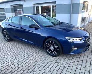 Opel Opel Insignia B 2,0 Aut. LED Leder ACC Shzg 60TKM Gebrauchtwagen