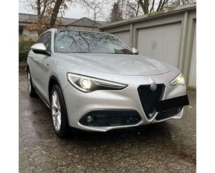 Alfa Romeo Alfa Romeo Stelvio 2.2 Diesel 16V 140W Sprint AT8- Gebrauchtwagen