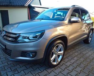 VW Volkswagen Tiguan 2,0TD-Sport&Style-AHK-NAVI-4x4-D Gebrauchtwagen