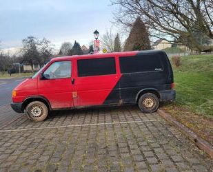 VW Volkswagen T4 Caravelle 2,5-l-Diesel TDI 75kW lang Gebrauchtwagen