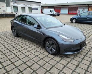 Tesla Tesla Model 3 Long Range AWD / Facelift / AHK Gebrauchtwagen