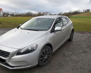 Volvo Volvo V40 D3 Kinetic unfallfrei & scheckheftgepfle Gebrauchtwagen