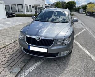 Skoda Skoda Superb 2.0 TDI 125kW Combi DSP, SpA, AHK, NA Gebrauchtwagen