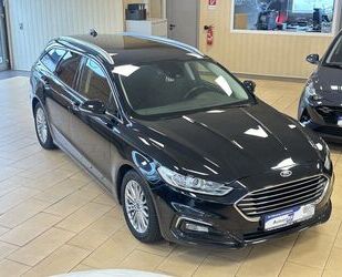 Ford Ford Mondeo Titanium*Navi*R.Cam*Winter-Paket*AppLi Gebrauchtwagen