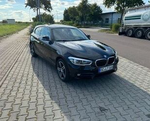 BMW BMW 118i Sport Line LED Tempomat Navi Gebrauchtwagen