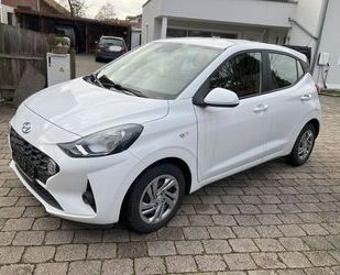 Hyundai Hyundai i10 Select KLIMA ZV-FUNK SHZG TEMPOMAT Gebrauchtwagen