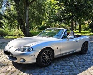 Mazda Mazda MX-5 1.9 Zahnriemen NEU Rostfrei TÜV 04/26 Gebrauchtwagen