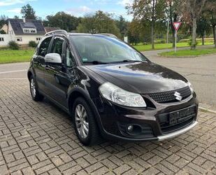 Suzuki Suzuki SX4 1,6L Club Klima Dachreling Tüv Neu Gebrauchtwagen