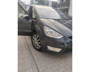 Ford Ford Galaxy 2,0 Ghia Ghia Gebrauchtwagen