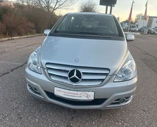 Mercedes-Benz Mercedes-Benz B 180 B -Klasse Automatik Navi Sitzh Gebrauchtwagen