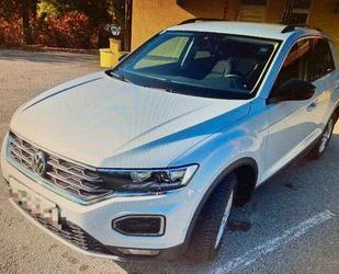 VW Volkswagen T-Roc IQ.DRIVE 1,5 TSI DSG APP Kamera S Gebrauchtwagen