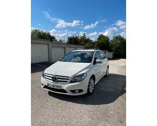 Mercedes-Benz Mercedes-Benz B 180 BlueEFFICIENCY Gebrauchtwagen