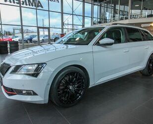 Skoda Skoda Superb Combi Style 4x4 Business/StandH/Pano/ Gebrauchtwagen