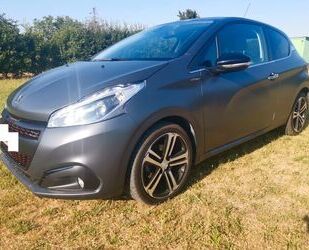 Peugeot Peugeot 208 1.2 GT- Line 110 STOP & START Gebrauchtwagen