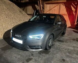 Audi Audi A3 1.6 TDI Ambiente Gebrauchtwagen