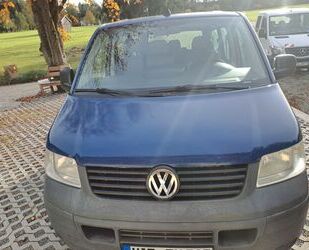 VW Volkswagen T5 Caravelle 9 Sitzer lang Gebrauchtwagen