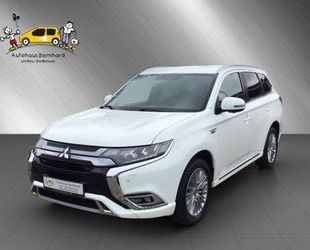 Mitsubishi Mitsubishi Outlander 2.4 Plug In 4WD PHEV Intro E Gebrauchtwagen