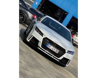 Audi Audi TT RS ohne OPF ++ Keramik++ Matrix ++ wenig K Gebrauchtwagen