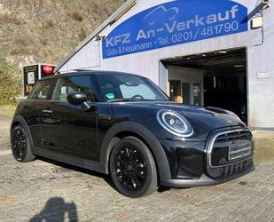 Mini MINI Cooper Classic Trim Autom. DAB Navi Pano LED Gebrauchtwagen