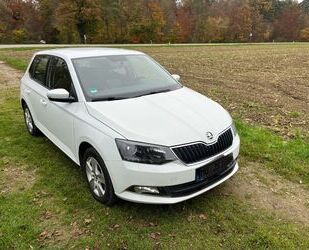 Skoda Skoda Fabia 1.2l TSI 66kW Ambition Ambition Gebrauchtwagen