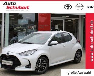 Toyota Toyota Yaris Team D Hybrid COMFORT PAKET LED SZHZG Gebrauchtwagen